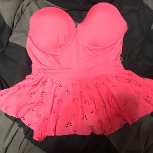 Peplum tankini